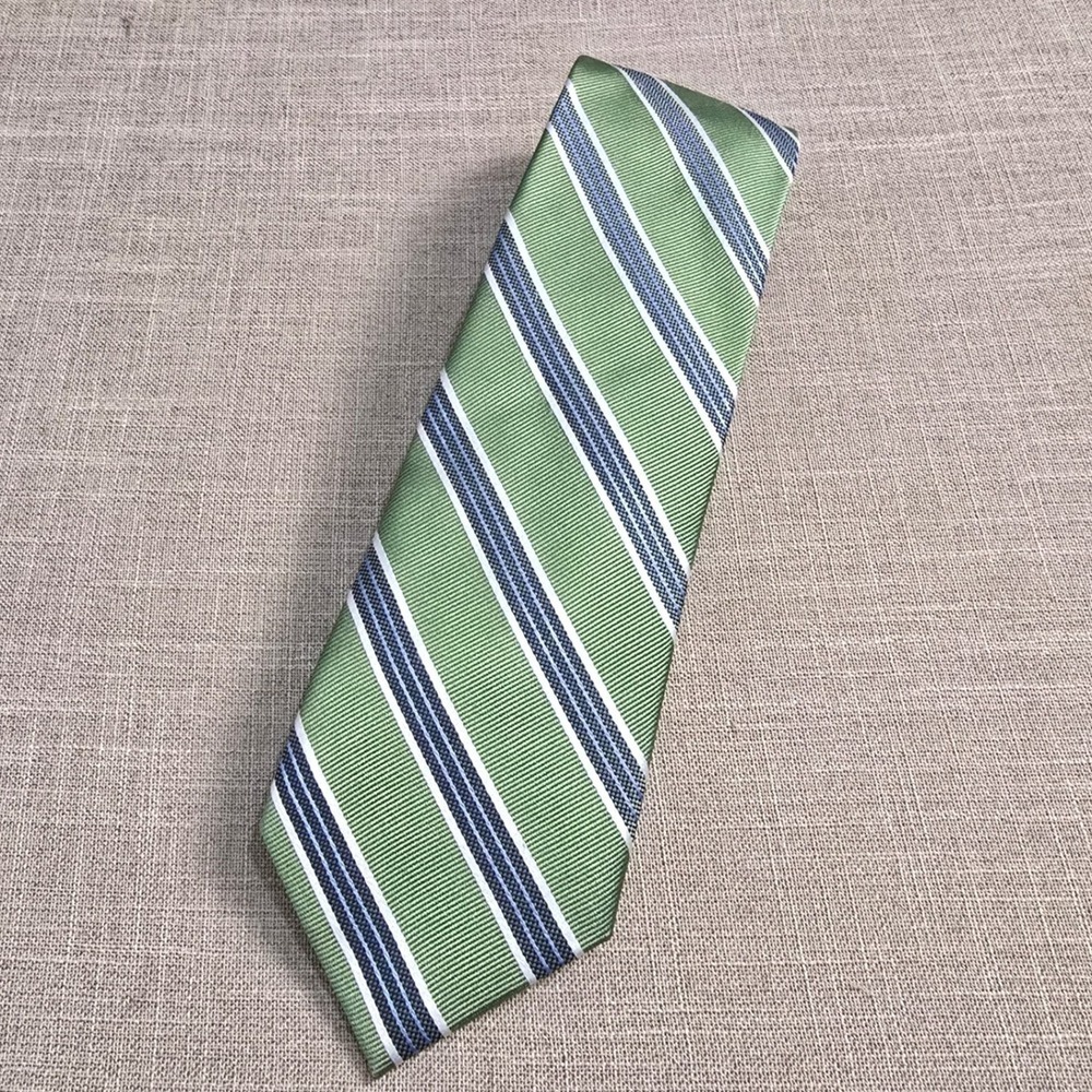 Jos‎ A Bank Mens Traveler Green Stripe Silk Necktie Career Wedding Spring Easter